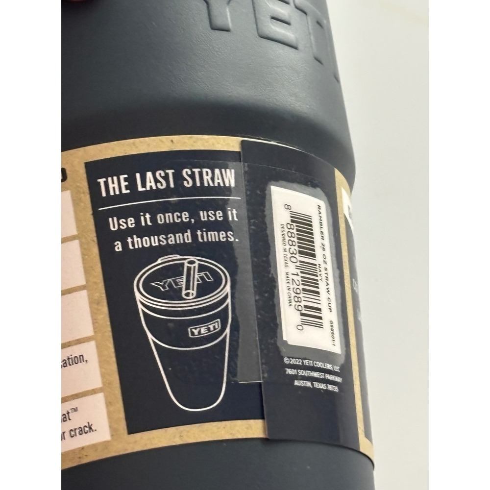 YETI Rambler 26 oz Cup Navy Blue Stainless Steel Tumbler with Straw Lid NEW - Picture 6 of 8
